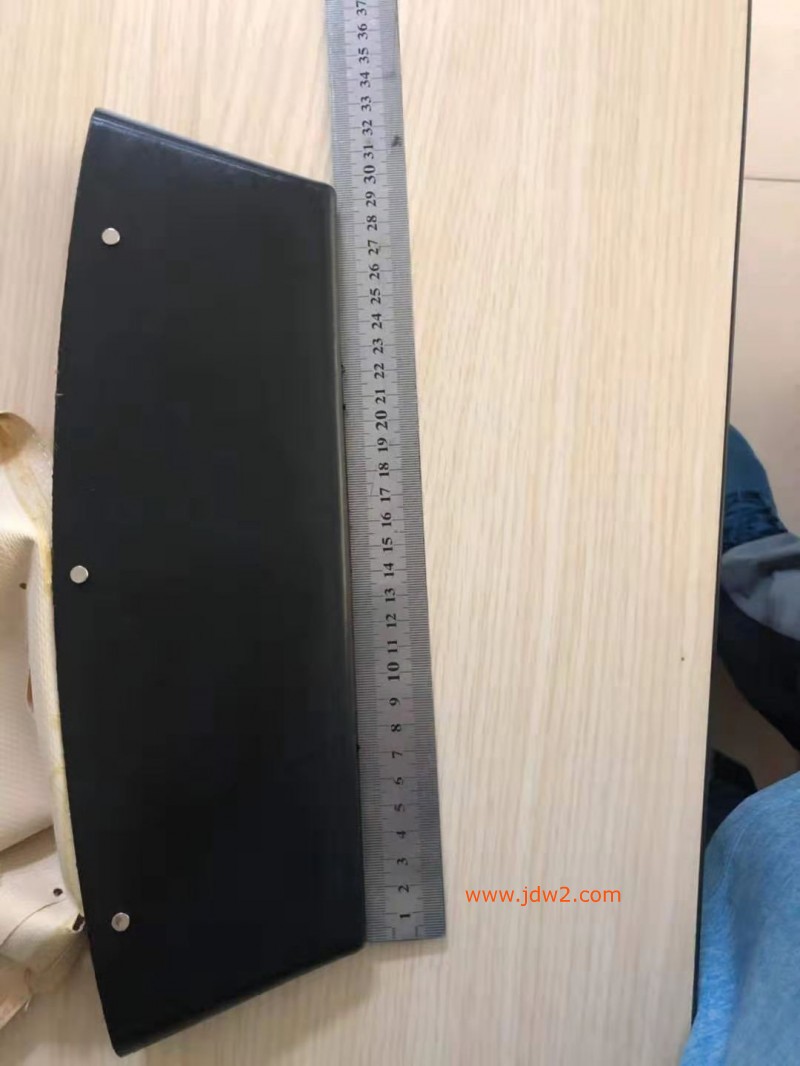 11713926055_310437171