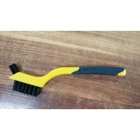 弯柄塑胶毛刷加工
