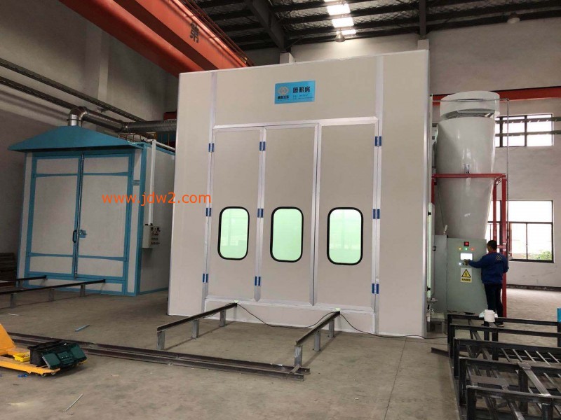 13620840003_776367083