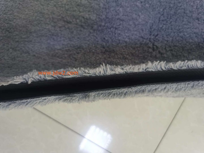 22171840390_756845701