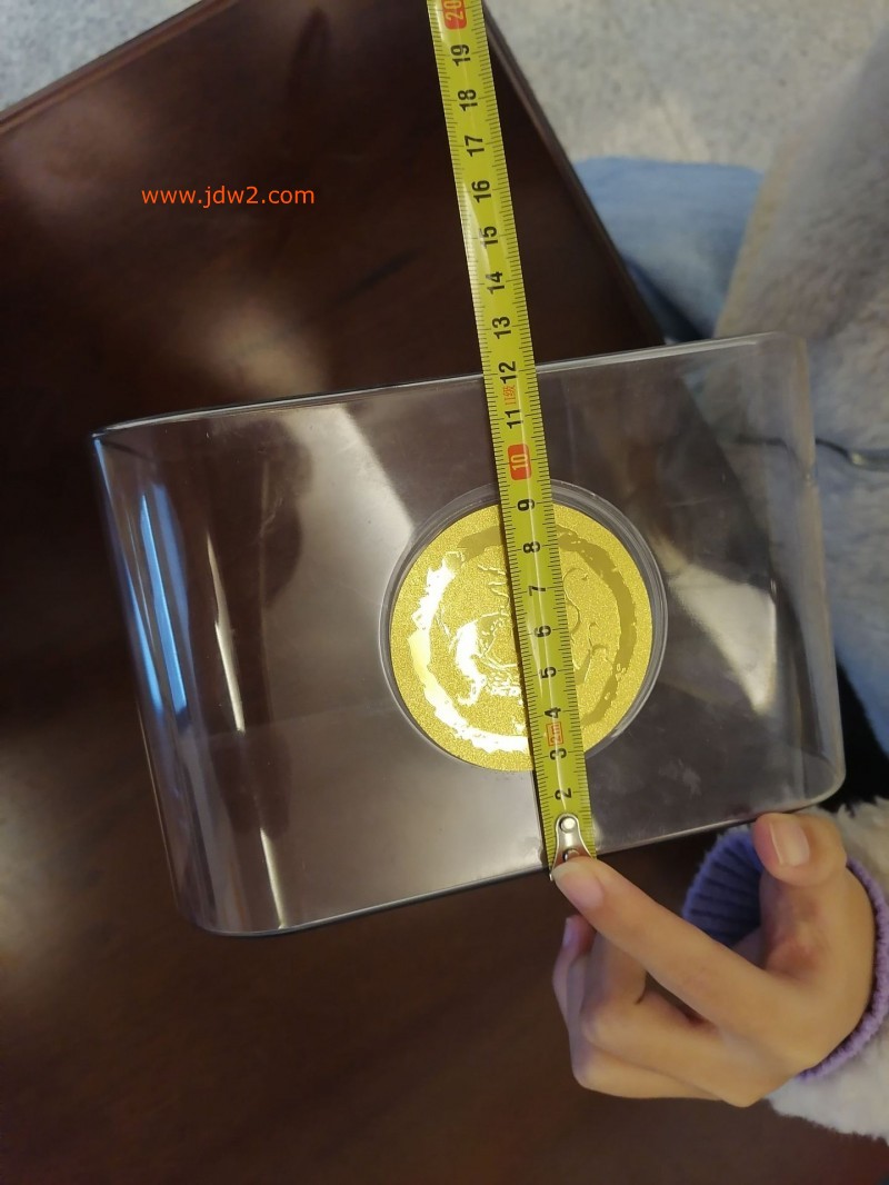 23097440009_1852871275