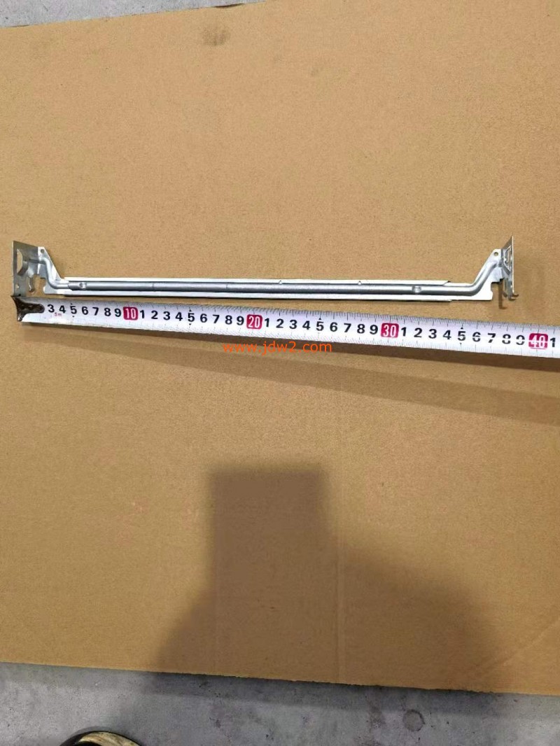 23110328225_276872625