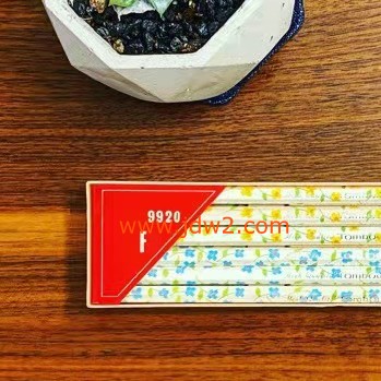 套装铅笔3 2021-10-27