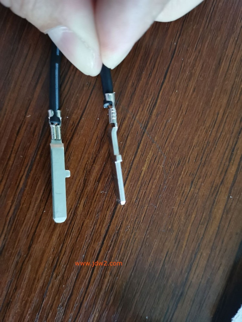 O1CN01XCA0Hr1GEipElyzek_!!2212974080591-0-cib