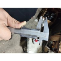 平嘴自攻螺丝加工