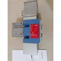 MOOG液压阀电液比例阀D661-4697C
