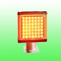 同步太阳能诱导灯 智能太阳能雾灯支持远程管理